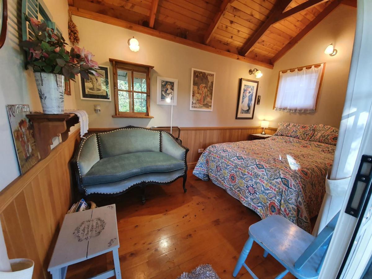 Bumblebee Cottage Грейтаун Экстерьер фото